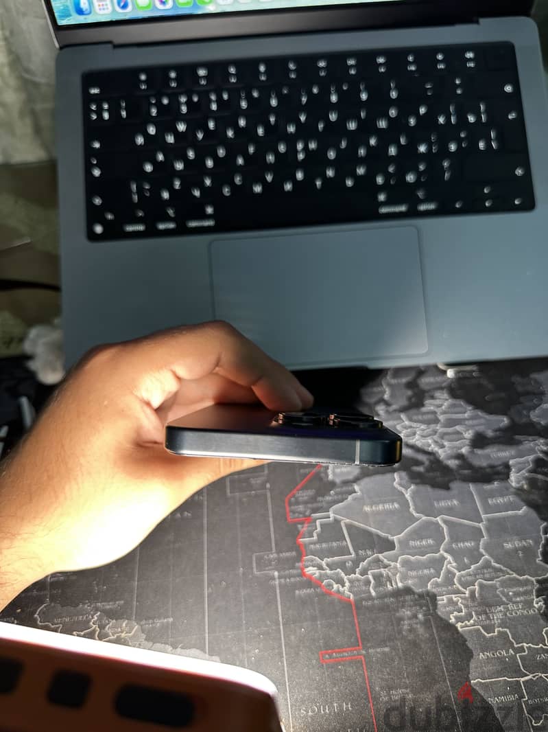 Apple - iPhone 15 Pro Max 2