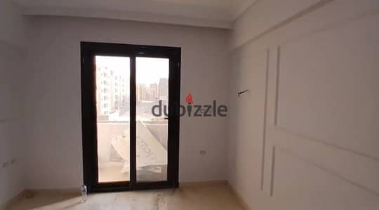 Apartment for rent unfurnished in Compound Prime Avenue Hadayeq October