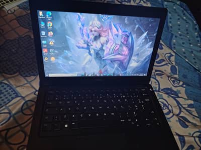 Dell 5290 بحالة ممتازة