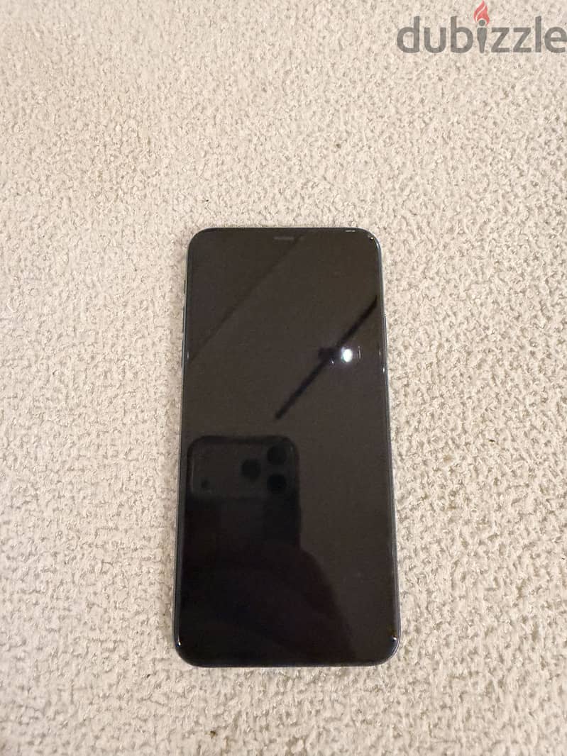 Apple - iPhone 11 Pro Max 2