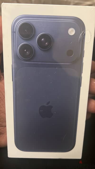 Apple - iPhone 17 Pro