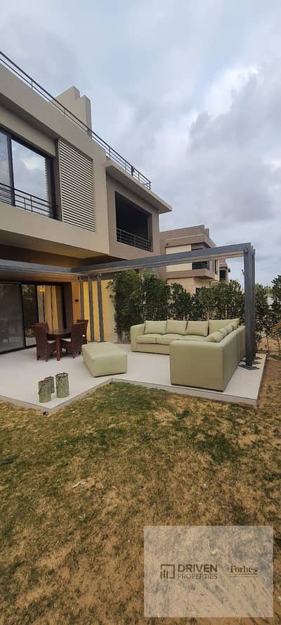 توين هاوس فاخر مفروش بالكامل للإيجار في ذا كراون بالم هيلز 6 أكتوبر جولف إكستنشن    The Crown Palm Hills 6th of October Golf Extention