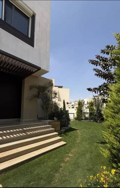 توين هاوس للبيع  في Upville Compound كومباوند اب فيل6اكتوبر