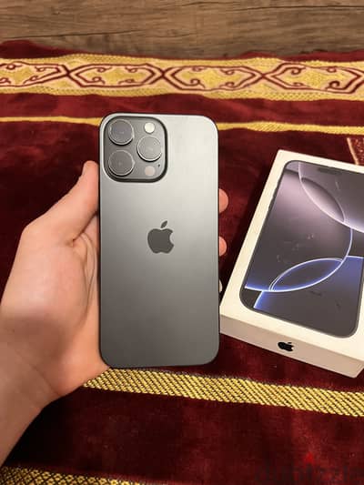 آبل - آيفون 16 برو ماكس