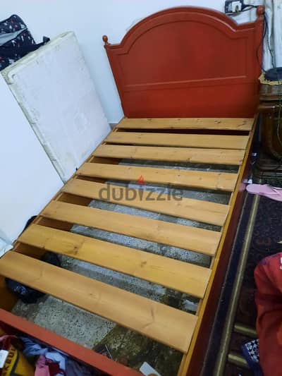 لقطه بسعر مغرى بحق المولل بتاعته سرير كامل بلمولل خامه عاليه ١٢٠x200م