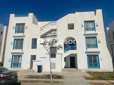 Ready to move chalet for sale in Mountain View Ras El Hekma, ground floor corner unit with garden in a fully finished twin building – Crete Phase