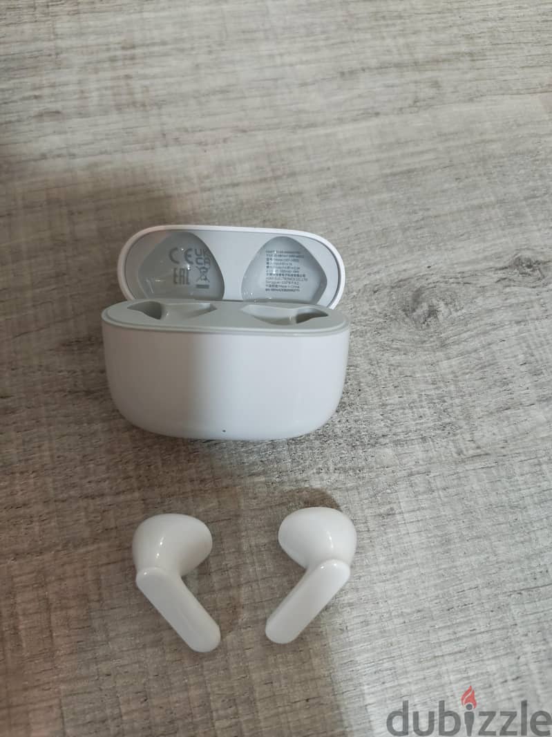 Honor x7e Active Earbuds 1