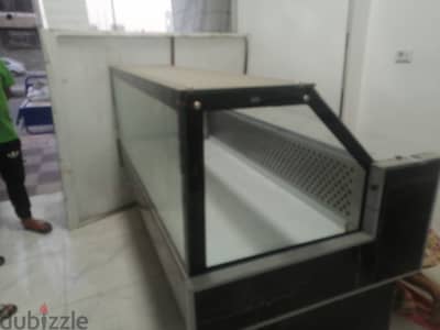 ثلاجة عرض لحوم و دواجن