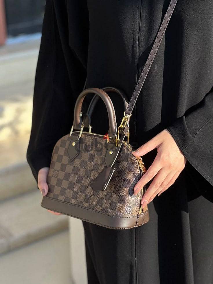LV crossbody/ handbag 2