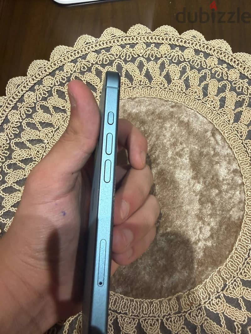 Apple - iPhone 16 4