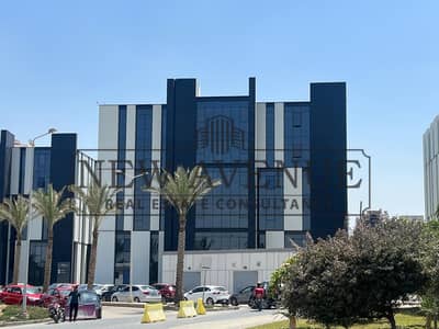 Fully Finished and Furnished Luxurious Admim Office 65 sqm for Rent at Hydepark New Cairo Direct On South 90