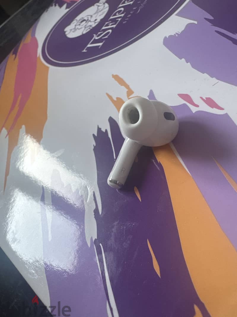 Earbuds 2