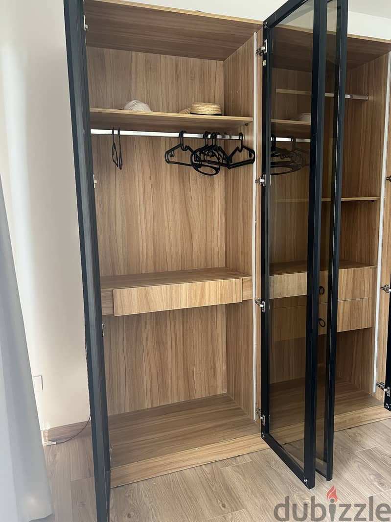 2 big wardrobes 3