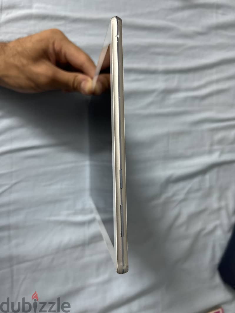 Lenovo tap p10 2