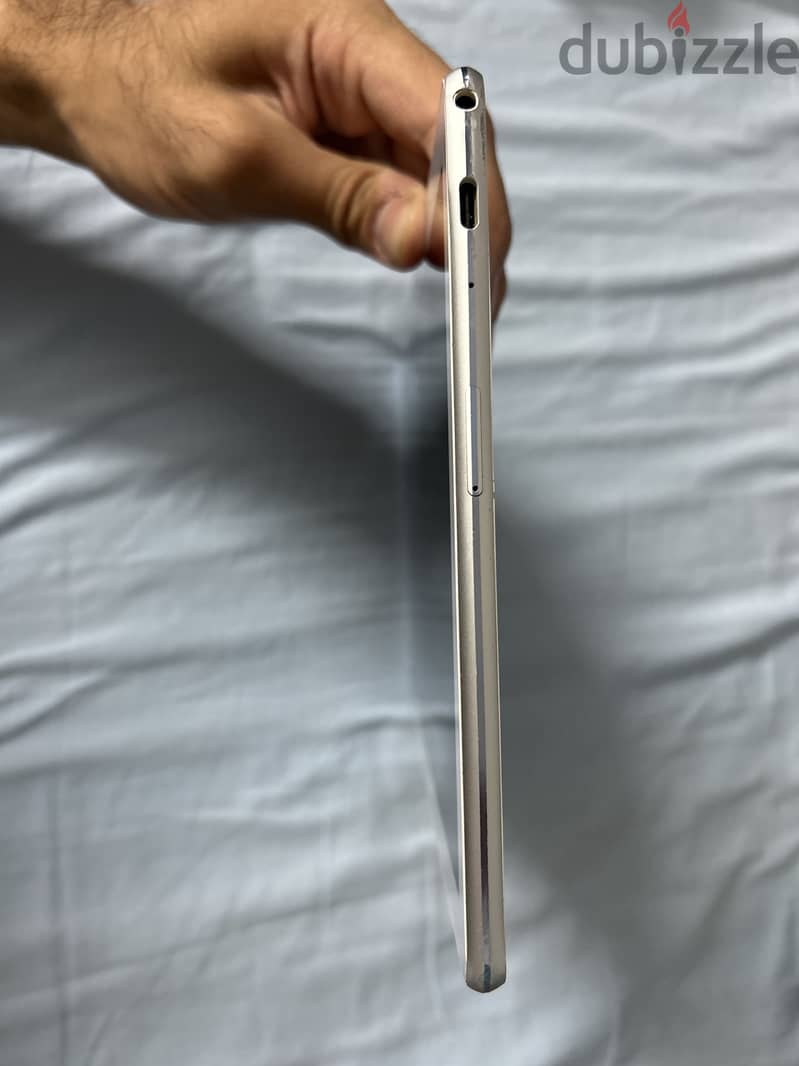 Lenovo tap p10 4