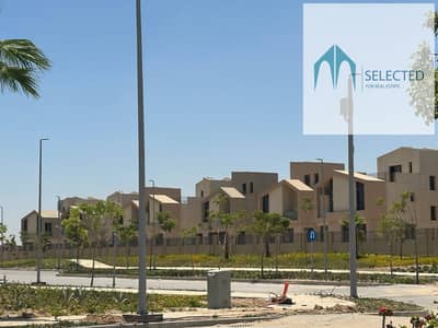 Townhouse for sale 202m in Soudik, Sheikh Zayed New City, distinguished location, immediate receipt