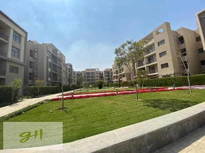 Apartment 168 m² Fully Finished with ACs Landscape view for Sale in AlMarasem Fifth Square New Cairo