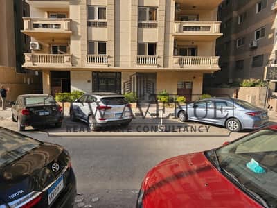 Commercial 2 Retails for Sale 300m indoor plus 100m outdoor in the Golden Area Nasr City makram Ebied