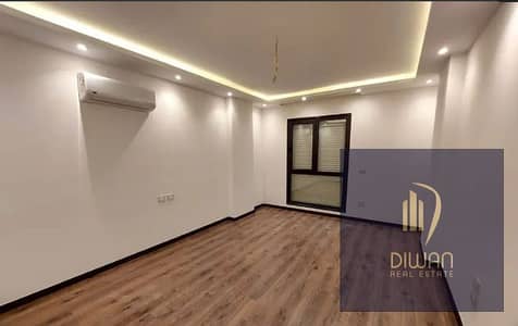 Finished apartment with ACs & kitchen in Shorouk's top compound next to Open Air Madinaty: prime spot & big cash discount