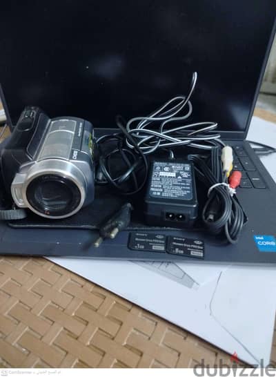 Sony Handycam DCR-SR220