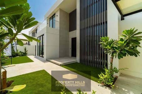 Luxury villa فورى في Sheikh Zayed على مساحة كبيرة بالقرب من Solana و New Giza و Bell و El Karma و Alegria