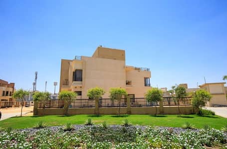 **أميز توين هاوس للبيع في ألما Alma الشيخ زايد استلام فوري فيو مميز 238م مباني 262م أرض روف موقع استثنائي وفرصة نادرة**