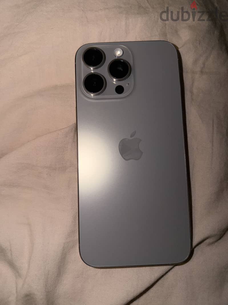 Apple - iPhone 15 Pro Max 1