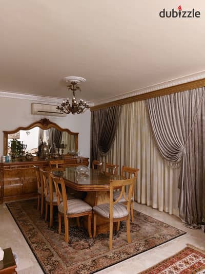 فيلا مستقلة للبيع في Royal City الشيخ زايد  500م أرض -  370م مباني -   Royal City Sheikh Zayed