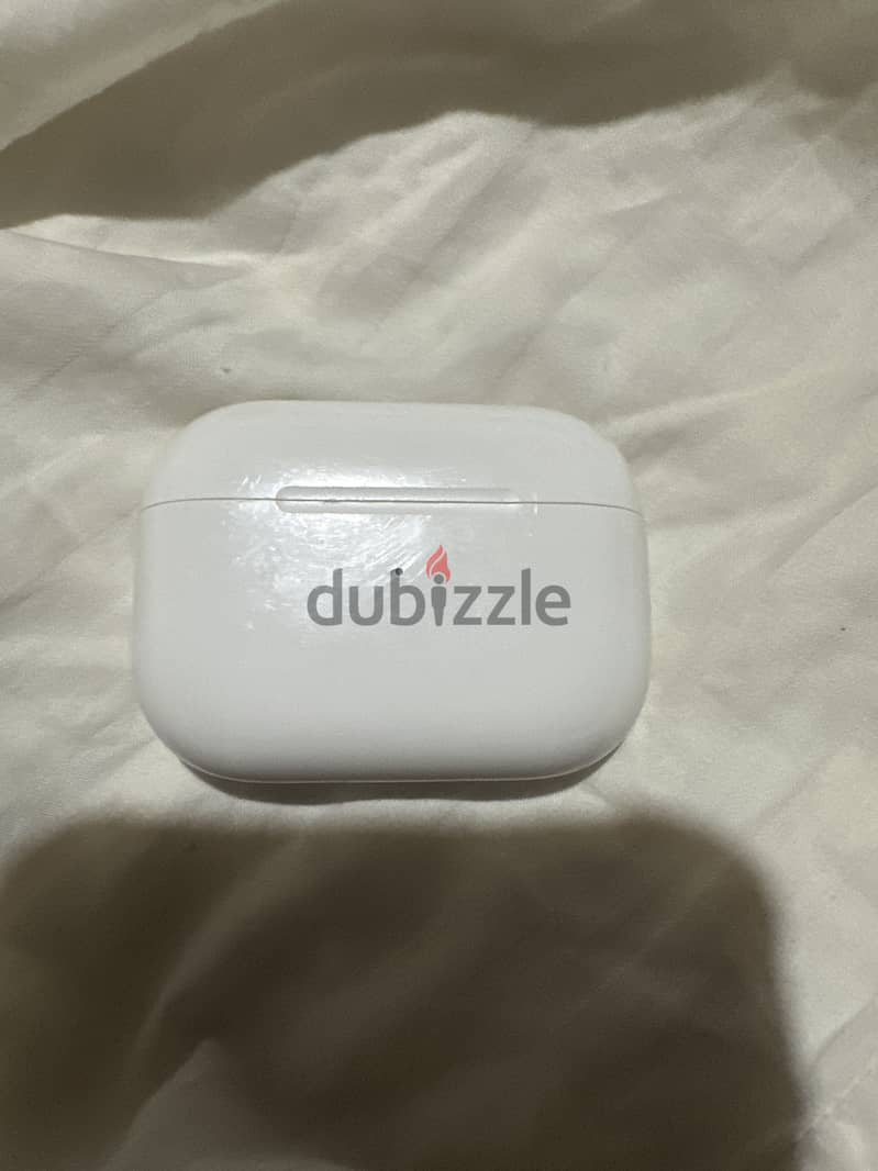 Airpods pro generation 1 used 1