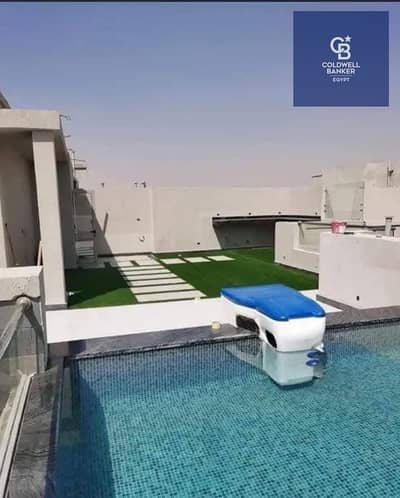 بنتهاوس للبيع في جلاريا مون فالي – التجمع الخامس | 230م | 3 غرف | روف + Pool خاص