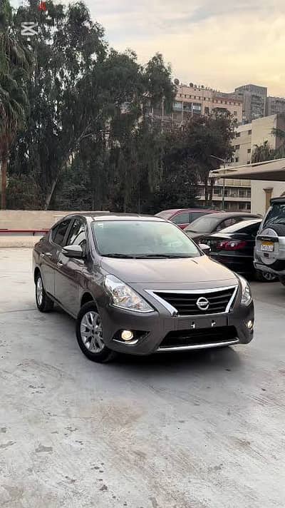 Nissan Sunny 2025