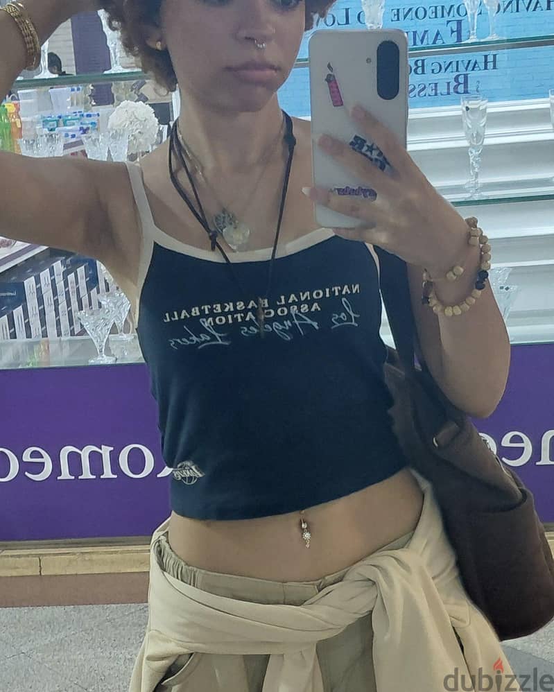 defective crop top 1
