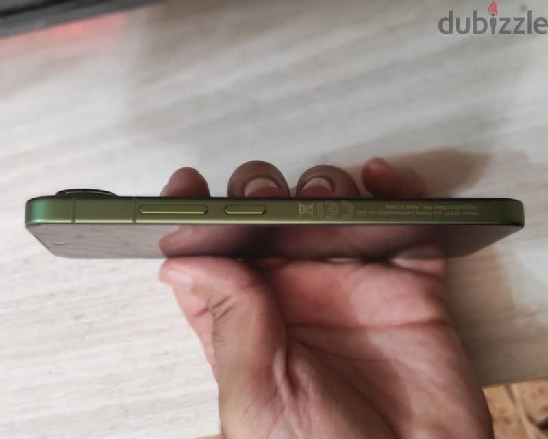 Vivo X300 FE 6