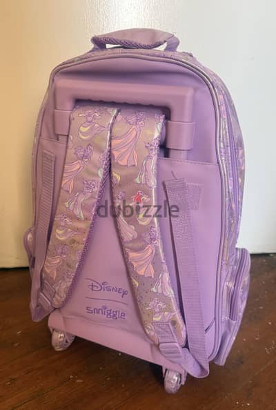Smiggle Bag with full components