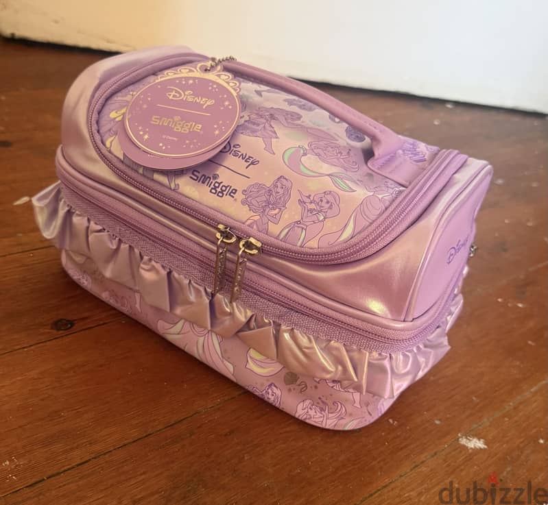 Smiggle Bag with full components 2