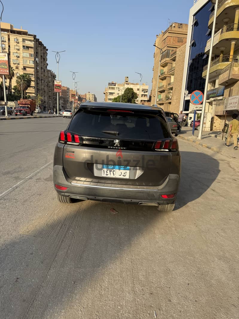 بيجو 5008 2020 GTline أعلى فئة كراسي كهرباء بانوراما للبيع