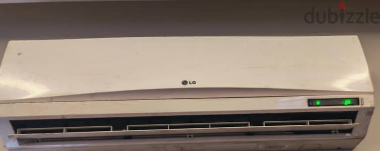 تكييف LG بارد ساخن ، حالة ممتازة بلا عيوب