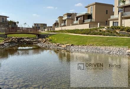 اقل سعر توين هاوس للبيع بالتقسيط في كمبوند The Estates سوديك ويست نيو زايد بيفرلي هيلز الشيخ زايد  The Estates Sodic West New Zayed Beverly Hills