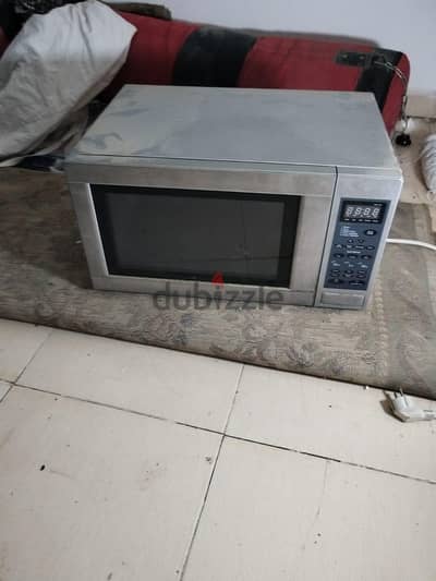 microwave for sale perfect condition
