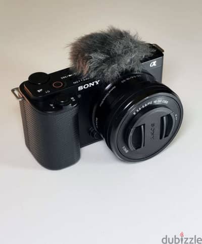Used sony zv e10 With box  KIt lens
