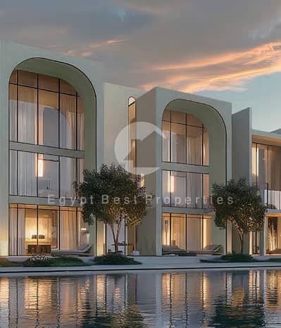 شاليه للبيع مباشرة على اللاجون من بالم هيلز بـ 5% دفعة أولى.