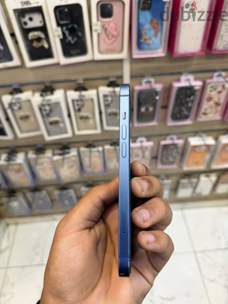 Apple - iPhone 13 3