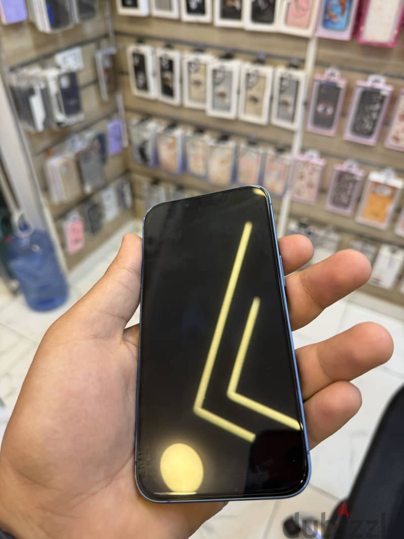 Apple - iPhone 13 5