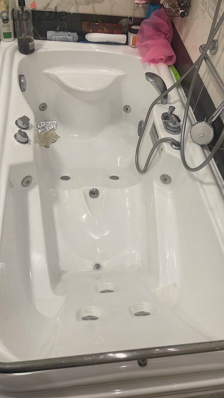 Jacuzzi for sale 1