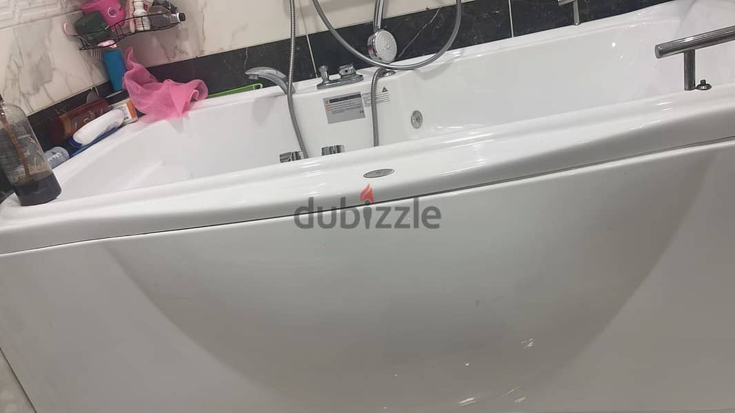 Jacuzzi for sale 2