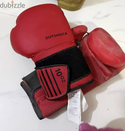 Boxing gloved