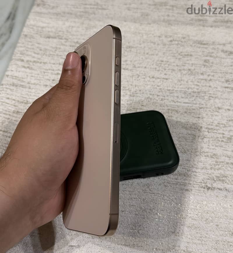 Apple - iPhone 16 Pro Max 3