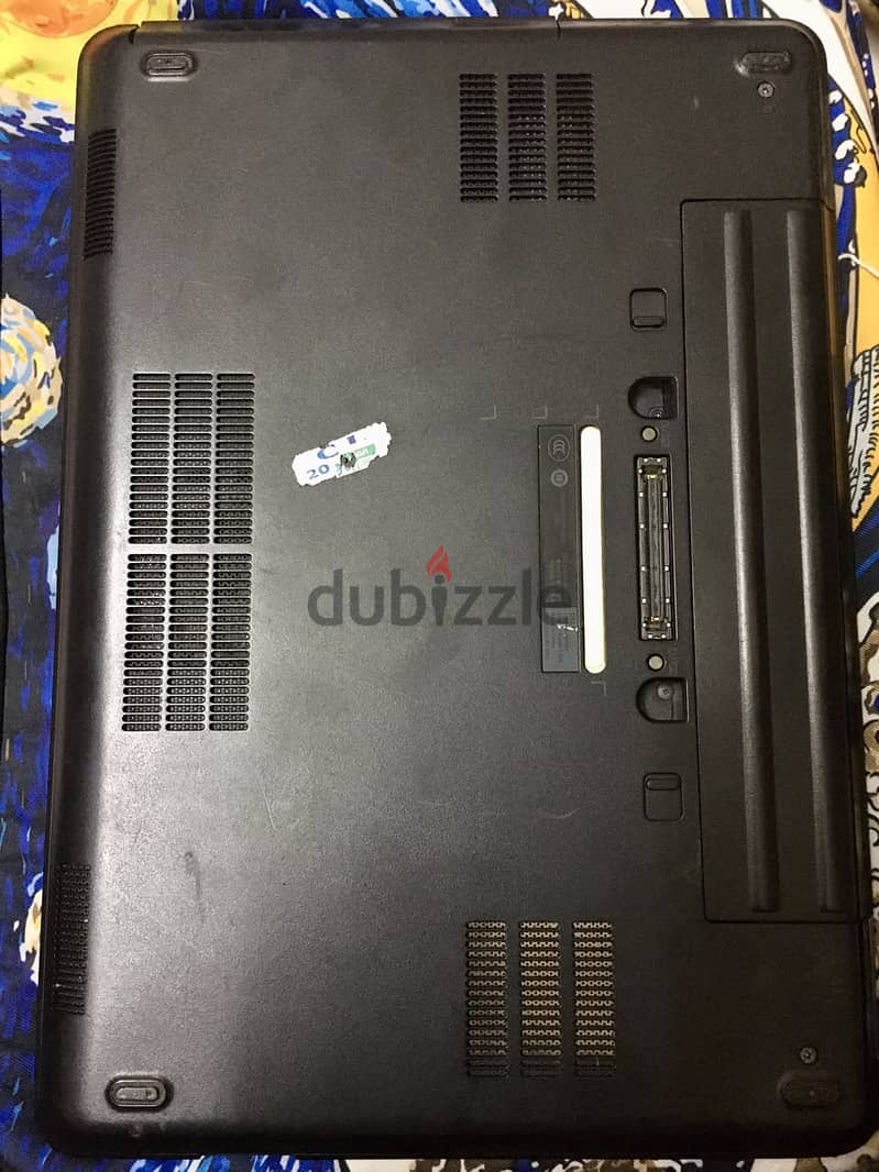 Dell Latitude E5440 4
