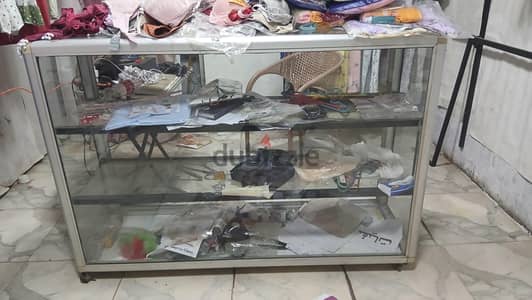 فاترينة زجاج متر ونص عرض في ١٢٠ سم طول