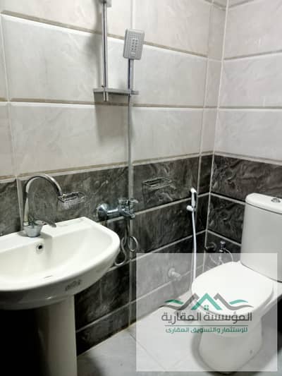 Building for sale in 6 October, steps from Al-Hosary Square and October University